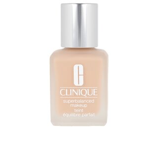 Clinique superbalanced fluid #04-cream chamois