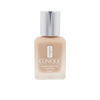 Clinique superbalanced fluid #05-vanilla